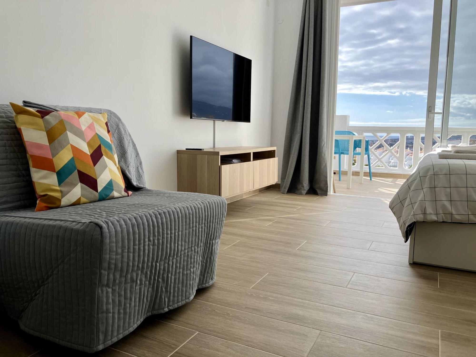 Costa Adeje - Modern Apartment With Terrace Views Of Ocean & Sunset Costa Adeje (Tenerife) Exterior foto